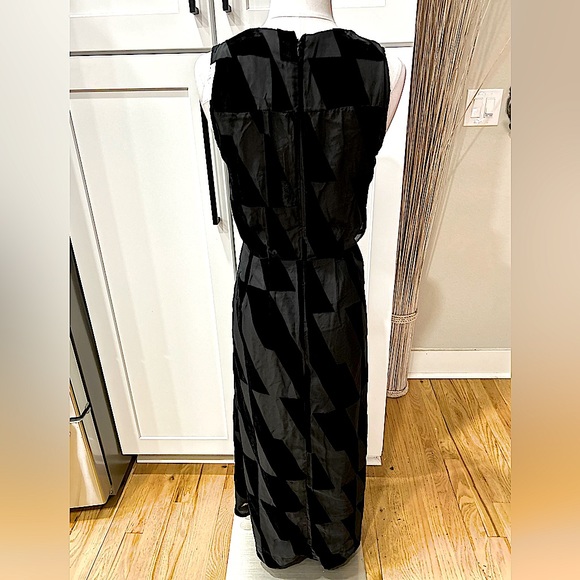 NWT Banana Republic Black/Charcoal Geometric Print Dress - Picture 2 of 8